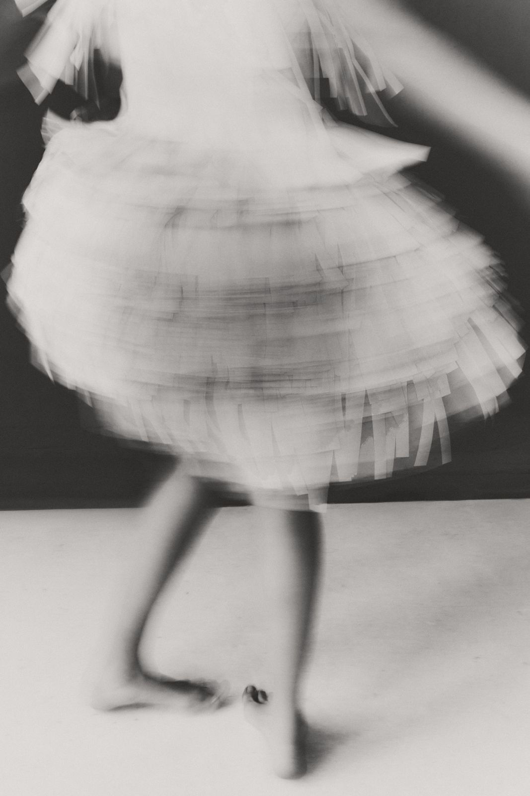 Barefoot | Nina Hauben