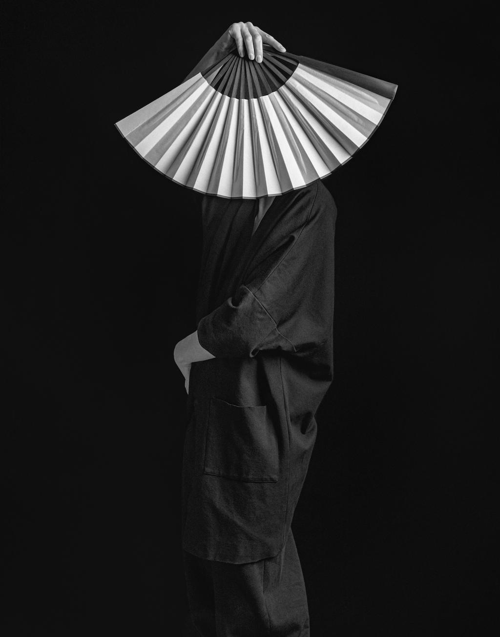 Jonas Bjerre Poulsen | In praise of shadows 01