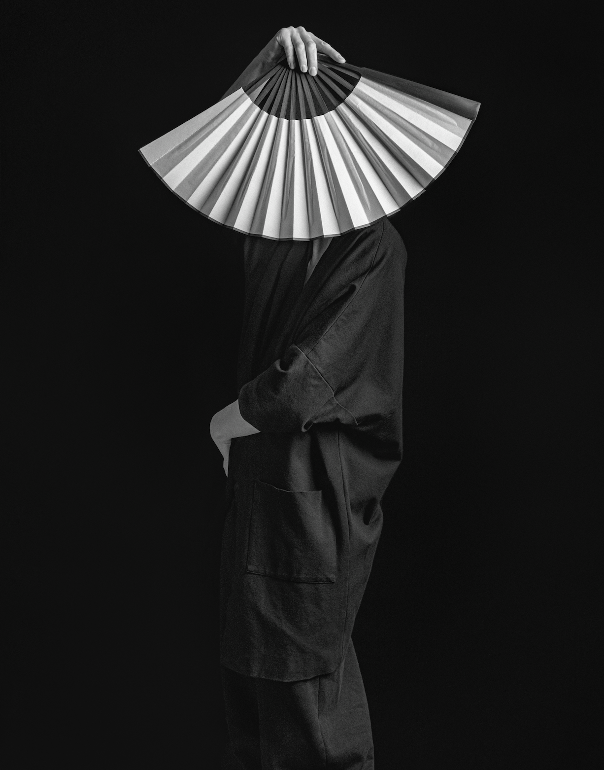 Jonas Bjerre Poulsen | In praise of shadows 01